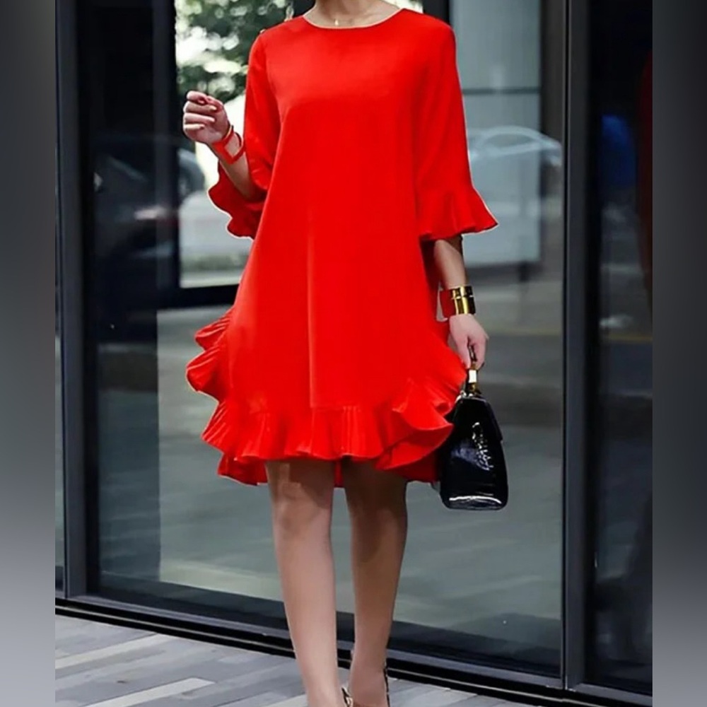 UOOZEE Women’s red dress size L new with tags